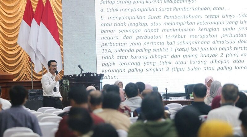 Pemkot Surabaya Dorong Kepatuhan Pajak Air Tanah Melalui Sosialisasi Massal di Gedung Sawunggaling