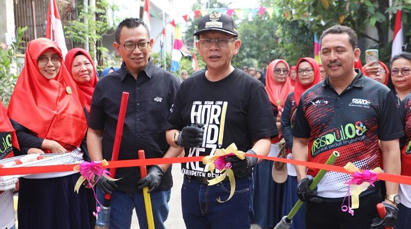 Kick Off Bersih-Bersih di Kabupaten Bekasi Meriahkan Hari Jadi Ke-74 dan HUT RI Ke-79
