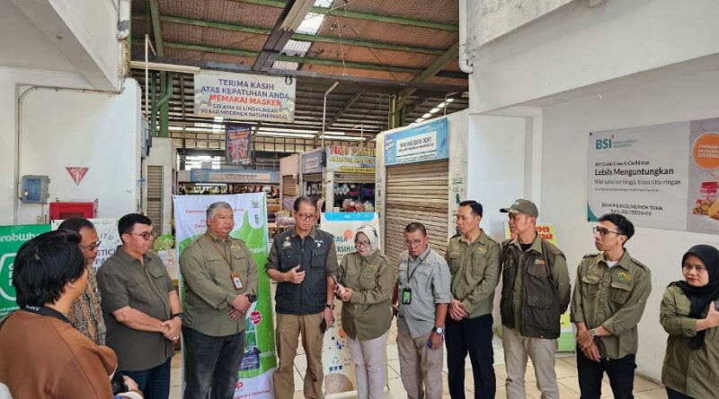 Pemantauan Keamanan Pangan Segar di Pasar Modern Batununggal Indah: Harga Stabil, Produk Aman Konsumsi