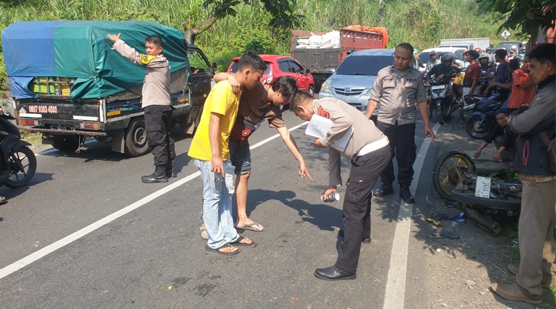 Pengendara Motor di Sukabumi Tewas Usai Tabrakan dengan Truk Engkel
