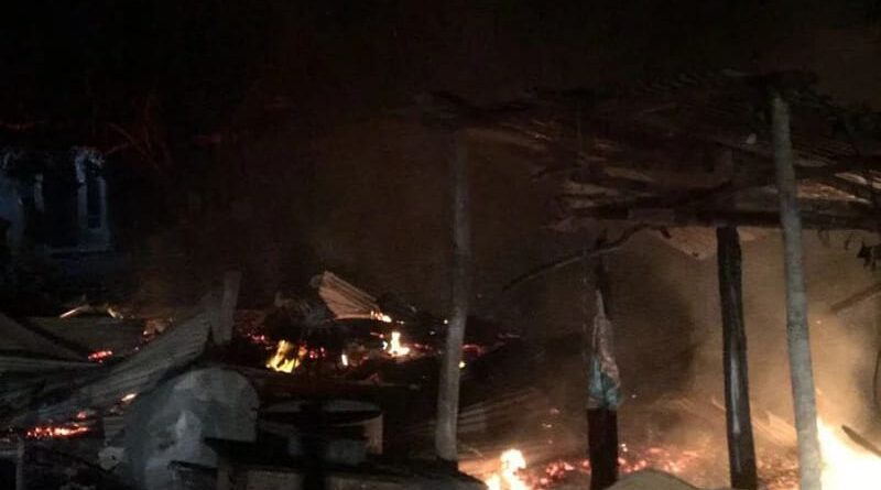 Kebakaran Hebat Landa Warung di Dusun Melati, Pemilik Alami Kerugian Besar