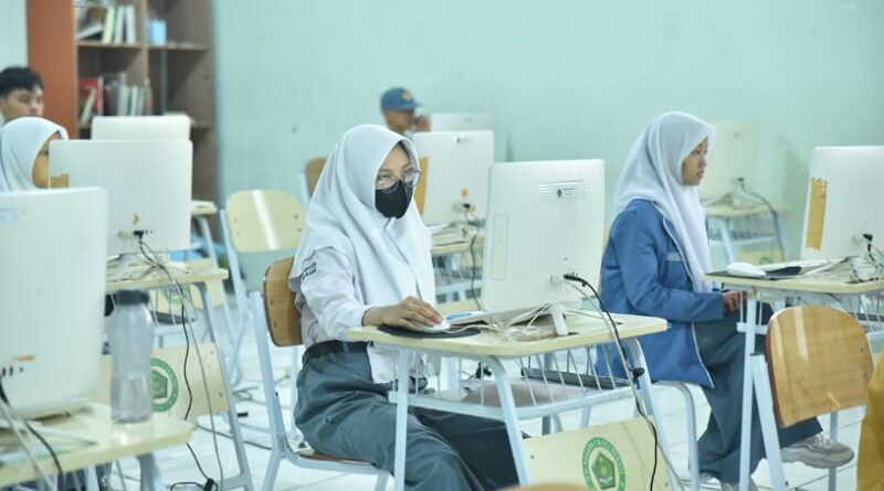 Lebih dari 109 Ribu Siswa Berpartisipasi di Kompetisi Sains Madrasah 2024 Tingkat Kabupaten/Kota