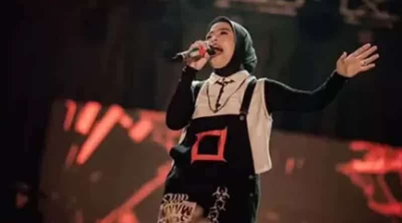 Tantri Kotak Terjatuh Saat Manggung di Cianjur, Anak Tersentuh dengan Perjuangan Sang Ibunda