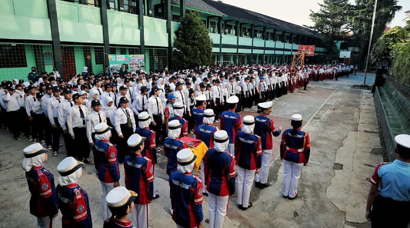 MPLS SMP 2 Bandung: Gerbang Menuju Prestasi dan Karakter Bangsa