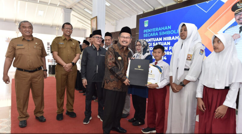 Kabupaten Pasuruan Berikan Apresiasi Kepada Atlet Berprestasi di O2SN Tingkat Provinsi Jawa Timur 2024