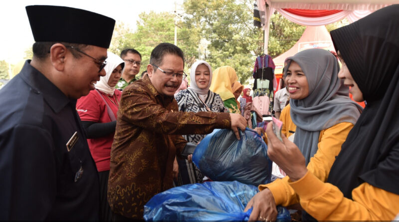 Pasar Murah Pemkab Pasuruan, Upaya Pengendalian Inflasi dan Peningkatan Daya Beli Masyarakat