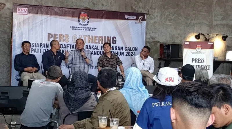KPU Kabupaten Bandung Gelar Silaturahmi dengan Awak Media Bahas Persiapan Pilkada Serentak 2024