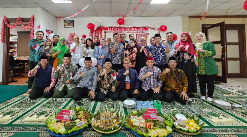PKUB Setjen Kemenag Gelar Doa Bersama dan Tumpengan untuk Peringati HUT ke-79 Kemerdekaan RI