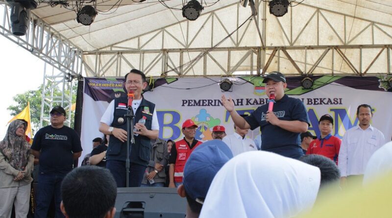 Pj Bupati Bekasi Tingkatkan Layanan Masyarakat di Acara Botram