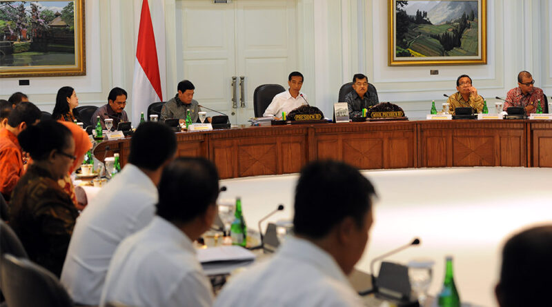 Turunnya Kinerja PMI Manufaktur Indonesia Jadi Sorotan Jokowi dalam Sidang Kabinet di IKN