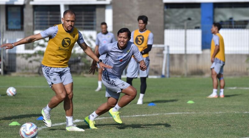 Adam Alis Cepat Beradaptasi dengan PERSIB, Siap Tampil Maksimal