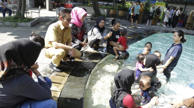 Program Bening: Upaya Inovatif Kecamatan Bandung Kidul Atasi Stunting Melalui Berenang