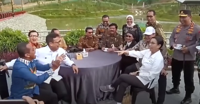Canda Airlangga dan Bahlil Soal “Kursi” dalam Rapat Kabinet Perdana di Ibu Kota Nusantara