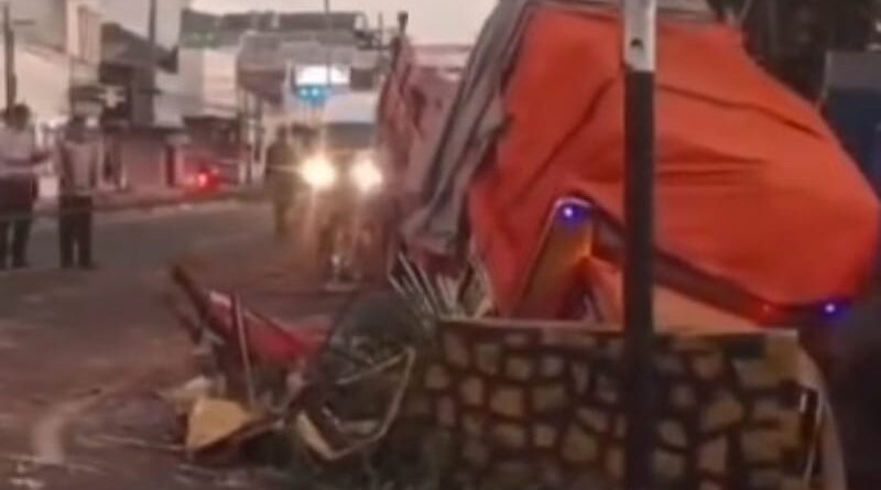Kecelakaan Maut di Lawang: Dua Truk Terlibat, Satu Korban Meninggal