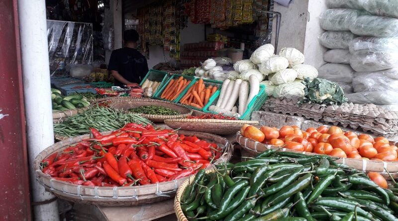 Penurunan Harga Sayuran di Pasar Rakyat Sumedang