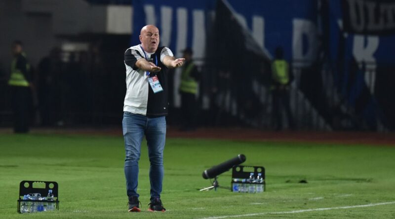 Pelatih PERSIB Liburkan Pemain Selama Tiga Hari Usai Duel Sengit Melawan Arema FC