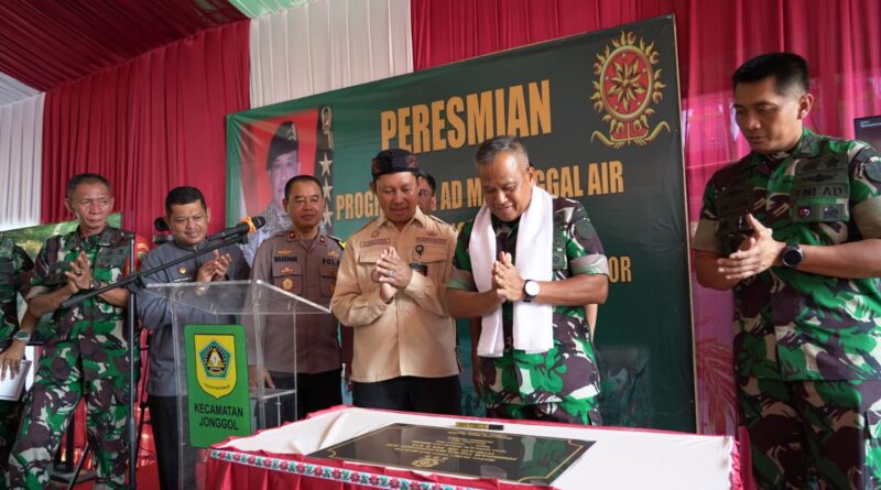 Bupati Bogor Apresiasi Inisiatif Pangkostrad dalam Program Titik Air Bersih di Jonggol
