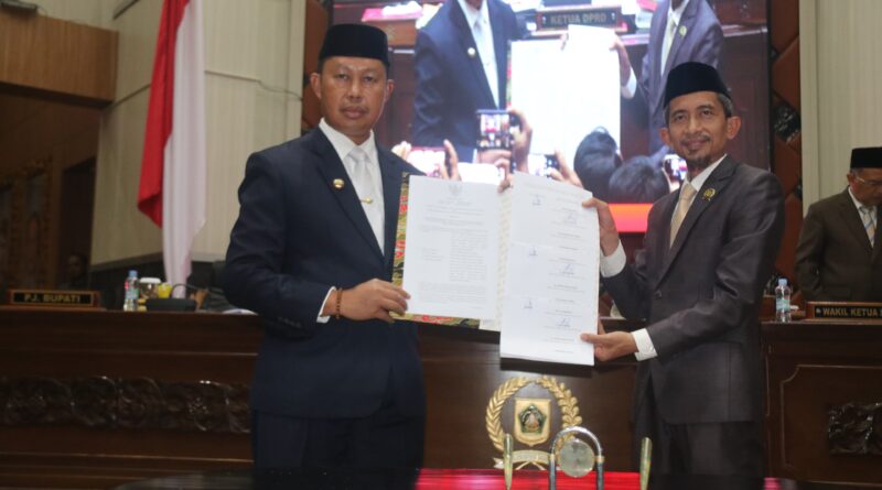 Pemkab dan DPRD Bogor Tetapkan Perubahan APBD 2024 dalam Rapat Paripurna
