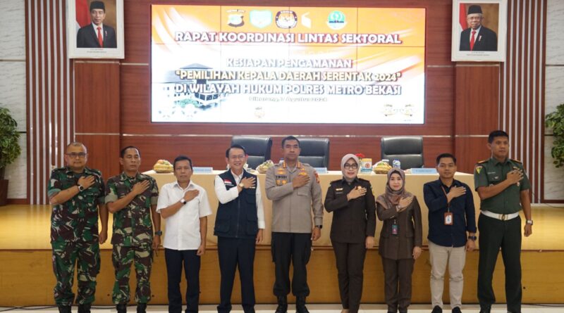 Pj Bupati Bekasi Hadiri Rakor Lintas Sektoral Kesiapan Pilkada Serentak 2024 di Polres Metro Bekasi