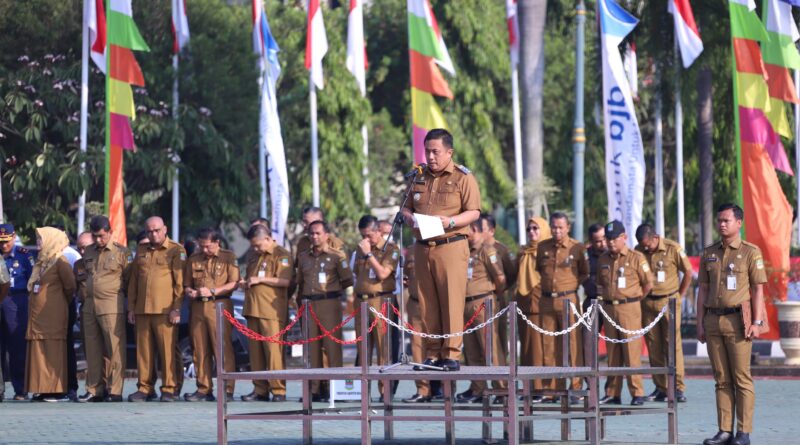 Bupati Bekasi Dedy Supriyadi Tekankan Netralitas ASN dalam Apel Pagi di Plaza Pemkab Cikarang Pusat