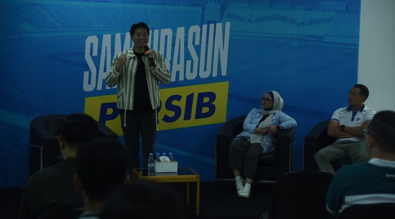 PERSIB dan AdaKami Perkuat Literasi Keuangan Pelaku UMKM di Bandung Melalui Program ‘Sampurasun’