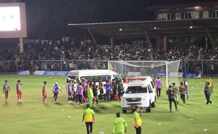 PON XII 2024 : Semifinal Sepak Bola Putra Aceh vs Sulawesi Tengah, Wasit Dipukul Pertandingan Tertunda