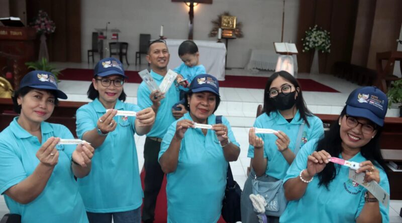 Ribuan Umat Katolik Surabaya Berangkat ke Jakarta Untuk Mengikuti Misa Akbar
