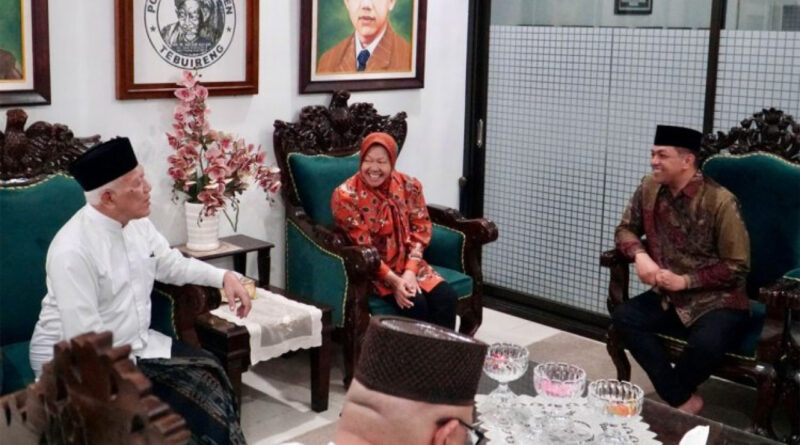 Bakal Calon Gubernur Jatim Risma Ziarah ke Makam Pendiri NU
