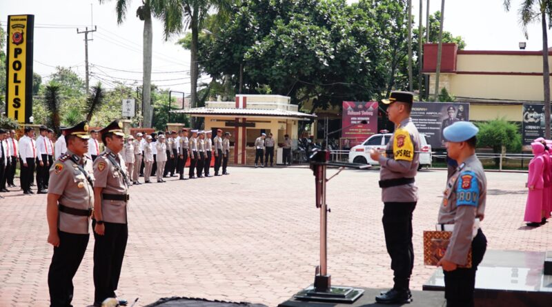 Kapolresta Pimpin Serah Terima Jabatan Wakapolresta, AKBP Hidayat Gantikan AKBP Maruly Pardede