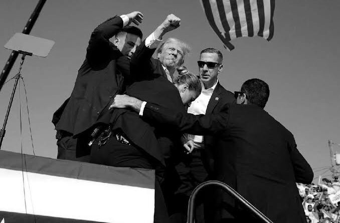 Lagi, Donald Trump Nyaris Ditembak AK-47 di Lapangan Golf