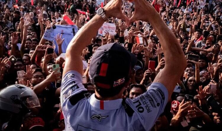 Marc Marquez Sapa Penggemar di Lombok Jelang Gelaran MotoGP Mandalika 2024