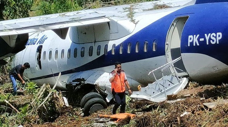 Pesawat Trigana yang Ditumpangi Istri Pj Gubernur Papua Tergelincir di Bandara Kamanap