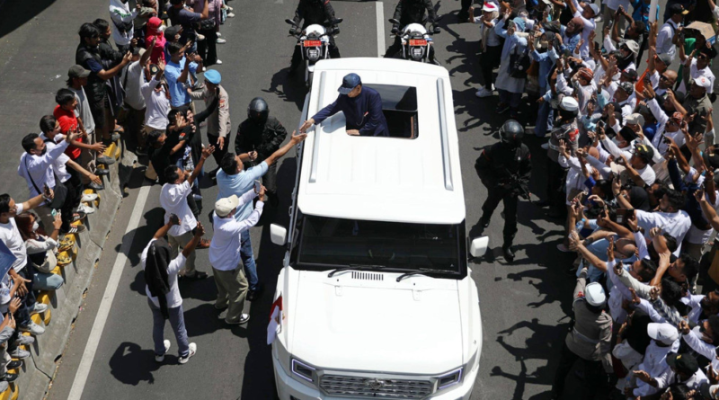 Presiden Prabowo Instruksikan Penggunaan Mobil Dinas Dalam Negeri