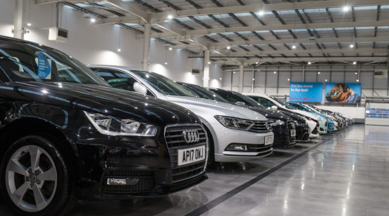 7 Kesalahan yang Harus Dihindari Saat Membeli Mobil di Dealer