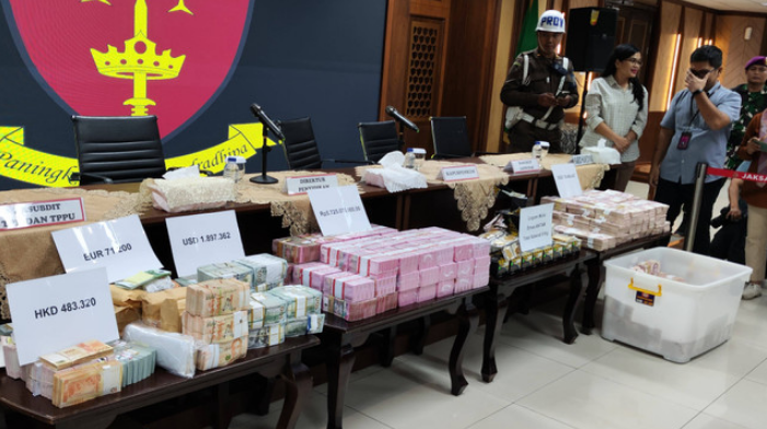 Penyidik Jampidsus Kejaksaan Agung Gunakan Pembuktian Terbalik dalam Kasus Gratifikasi Tersangka Zarof Ricar