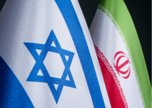 Israel Luncurkan Serangan Udara Besar-besaran ke Iran, Targetkan Fasilitas Militer dan Pertahanan