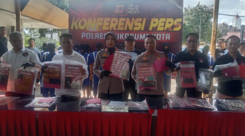 Polres Sukabumi Kota Ungkap 17 Kasus Narkoba, 21 Orang Diringkus