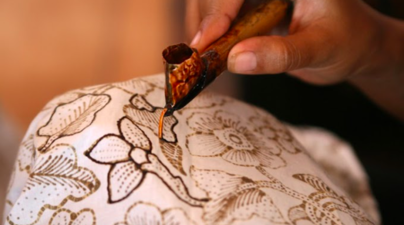 Hari Batik Nasional 2 Oktober 2024