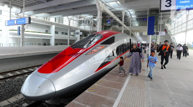 Jadwal Kereta Cepat Whoosh Oktober 2024 & Harga Tiket