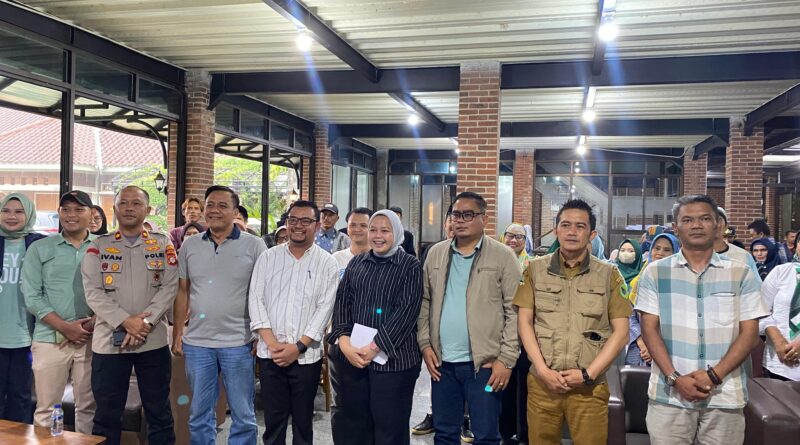 Membangun Kesadaran: Humaira Zahrotun Noor Sosialisasikan Peraturan Daerah untuk Desa Wisata