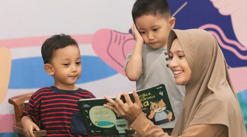 Masyarakat Kabupaten Bandung Manfaatkan Perpustakaan Daerah sebagai Ruang Kreatif