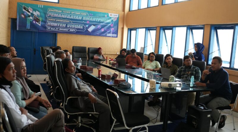Antusias KIM Sangat Tinggi Mendapat Pelatihan Dari Diskominfo Kab. Bandung