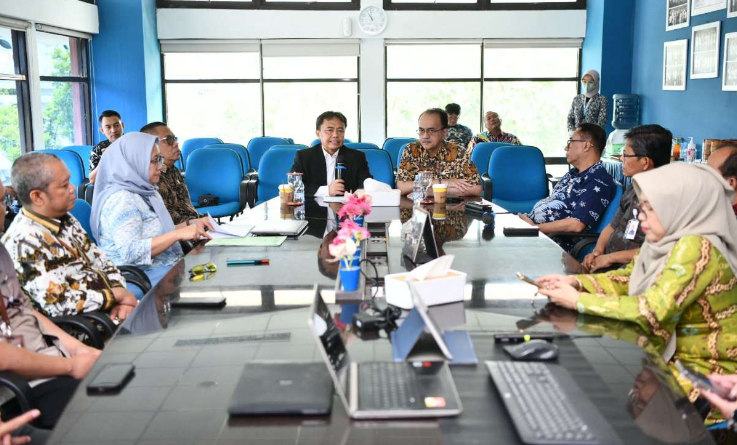 Sekda Jabar Herman Suryatman Tekankan Pentingnya Kesiapan Organisasi di RSUD Al-Ihsan