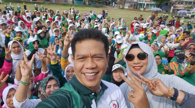 Semarak, Cabup Dadang Supriatna Bersama Masyarakat Nagreg Laksanakan Senam Bandung Lebih Bedas