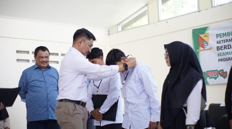 Ciptakan Lapangan Kerja Baru dan Mengurangi Angka Pengangguran, Pemkab Bandung Gelar Pendidikan dan Pelatihan Keterampilan