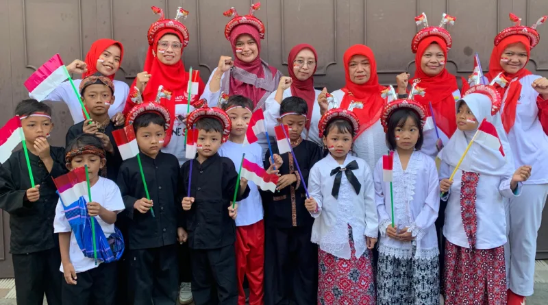 Semangat Kemerdekaan Komunitas Literasi 13 Semangat Kemerdekaan Komunitas Literasi