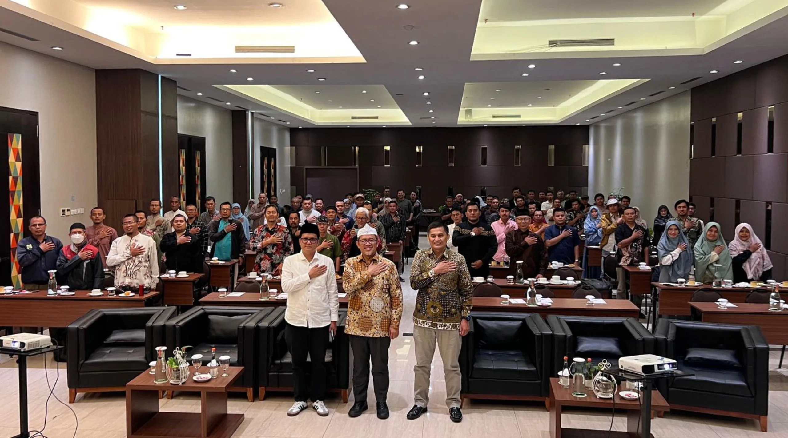Aher Tekankan Pentingnya Pendidikan Politik Pasca Pemilu 2024 1 Desain tanpa judul 19 jpg