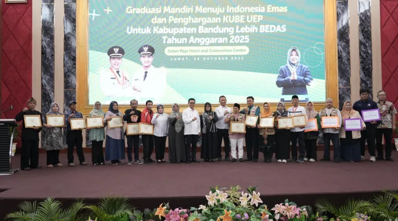 3.970 Keluarga di Kabupaten Bandung Lulus Program KUBE UEP, Jadi Solusi Pengentasan Kemiskinan Ekstrem 3 3.970 Keluarga di Kabupaten Bandung Lulus Program KUBE UEP, Jadi Solusi Pengentasan Kemiskinan Ekstrem