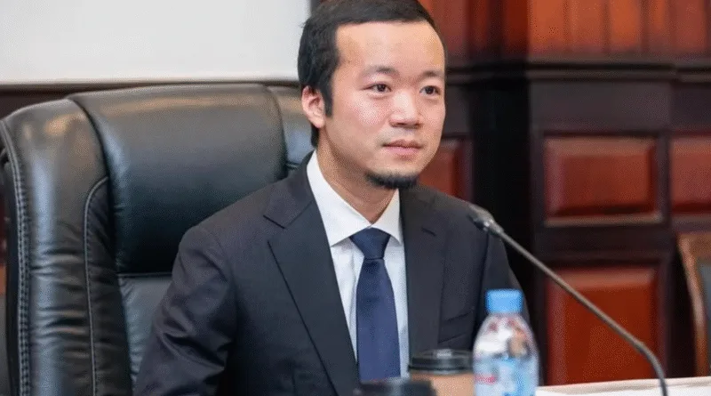 Dari Taipan Terhormat ke Tersangka Kejahatan Global: Penangkapan Chen Zhi Membuka Tabir Gelap Industri Scam Asia