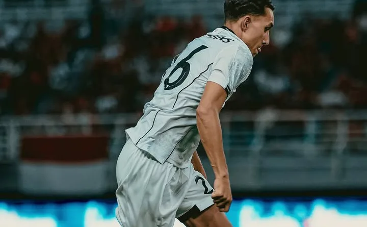 Di Tengah Ancaman Degradasi, Excelsior Taruhkan Harapan pada Miliano Jonathans